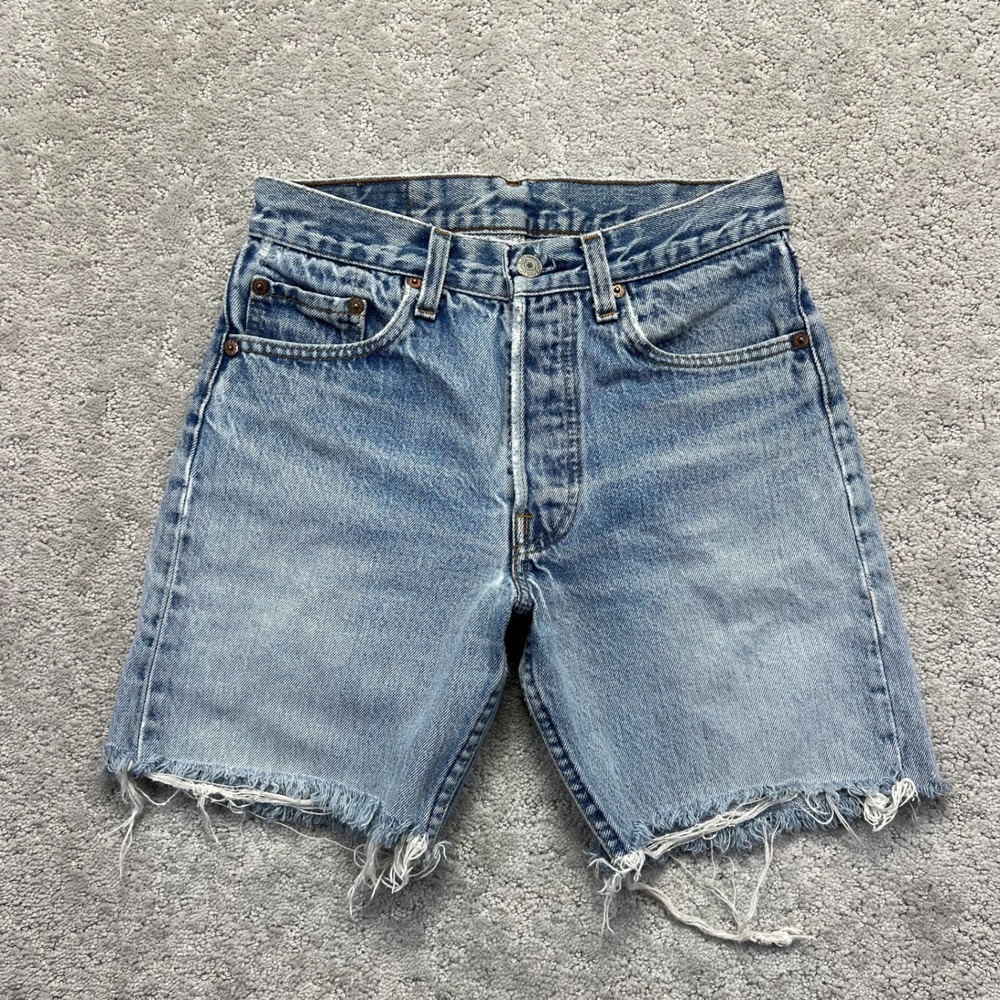 VINTAGE Levis 501 Jean Shorts Womens 25 Blue Denim Light Wash Cut Off Distressed